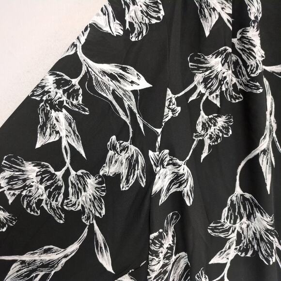 Faith & Zoe Women's Plus Size 2X Black White Floral Sheer Button Up Blouse Top - Picture 4 of 6